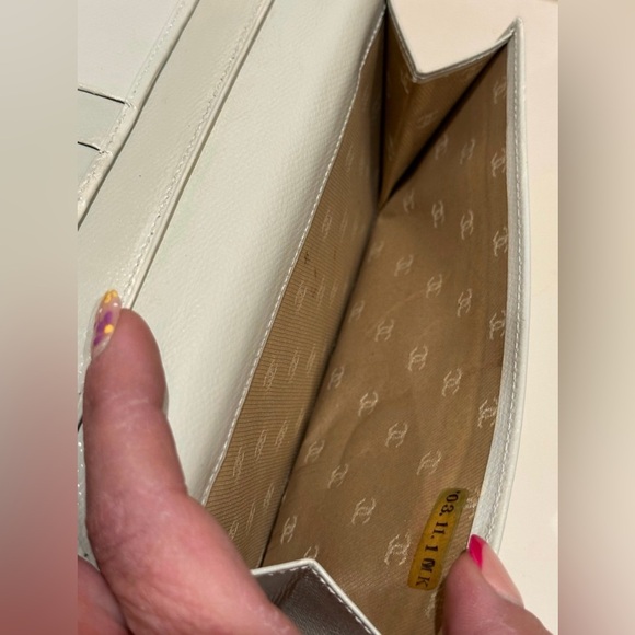 Chanel Coco Button Light Mint Green Long Wallet W/added unbranded Chain - Picture 10 of 12